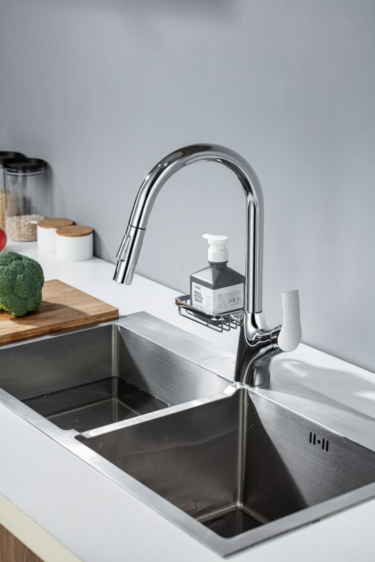 صنبور المطبخ