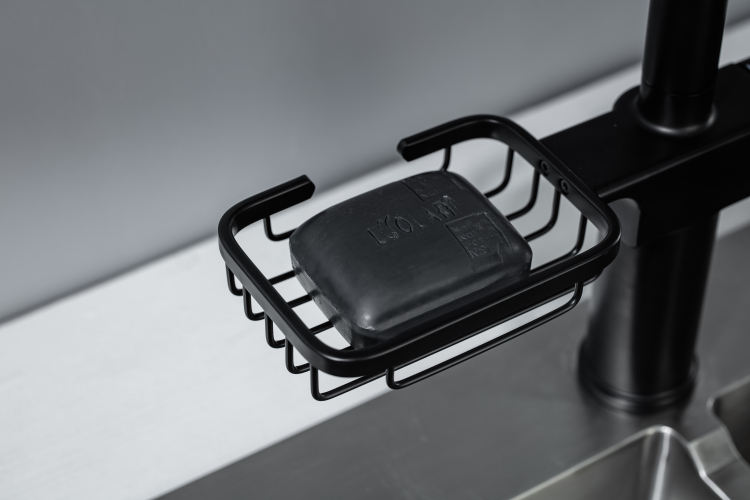 بالوعة الحنفيات المطبخ