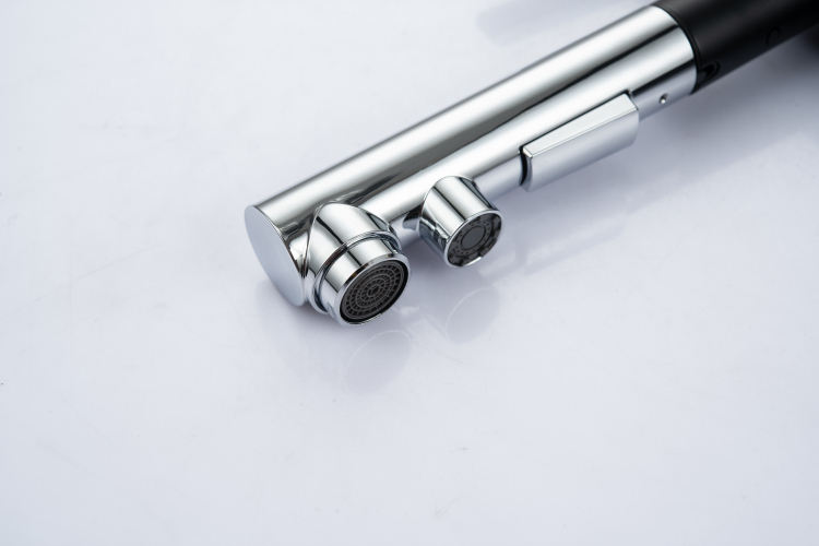 صنابير حوض الحمام