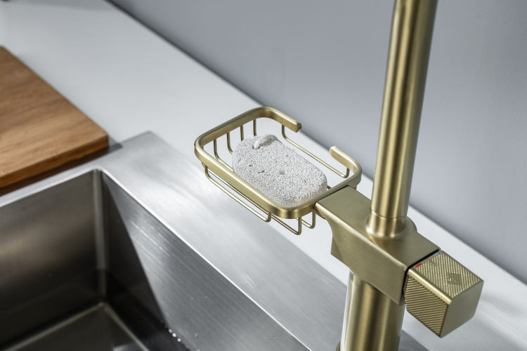 صنابير المطبخ موين