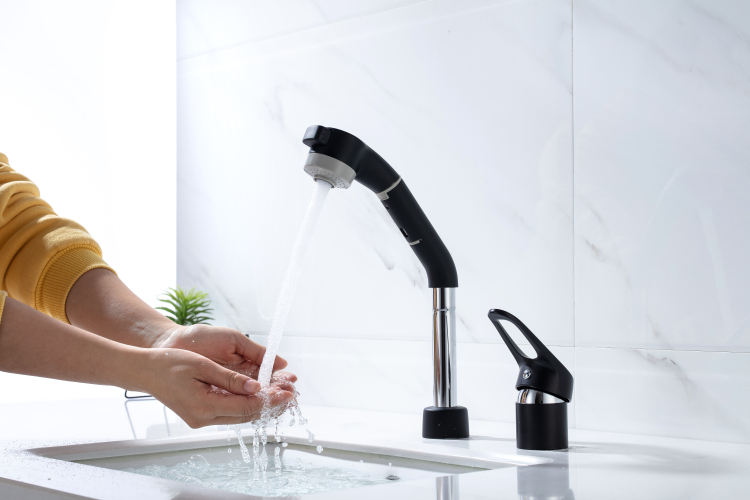 صنبور بالوعة الحمام