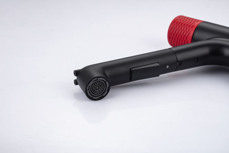 صنابير حوض الحمام