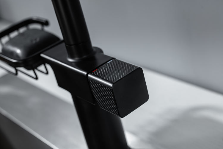 بالوعة صنبور المطبخ