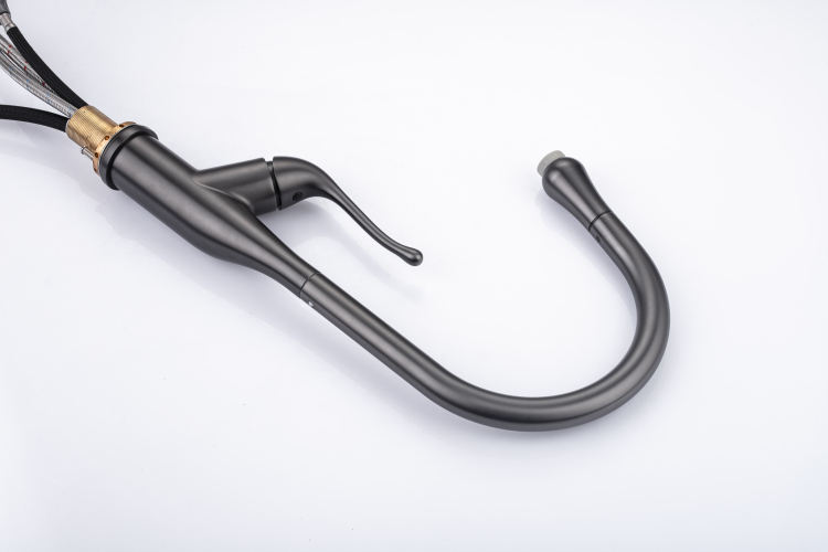 أعلى صنابير المطبخ