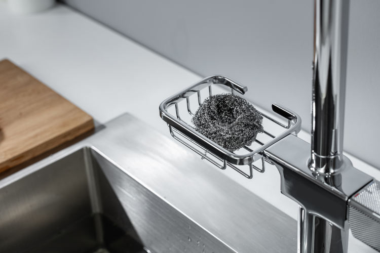 صنابير المطبخ التجارية