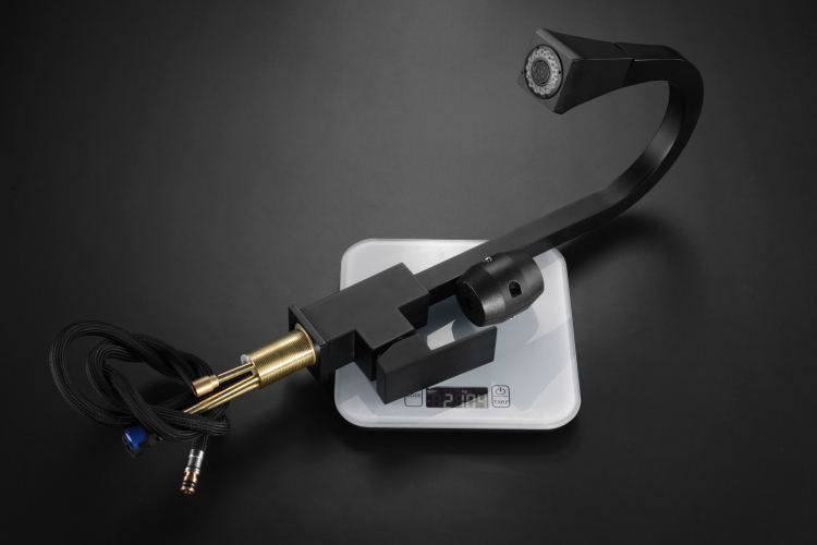 torneira da pia da cozinha