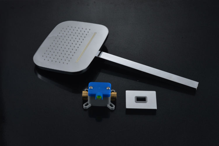 رأس الدش الحنفيات