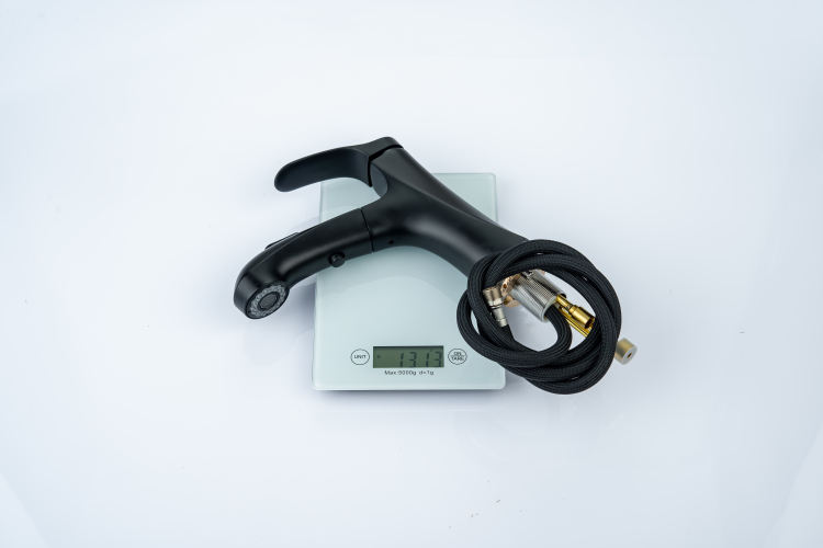 بالوعة الحنفيات الحمام