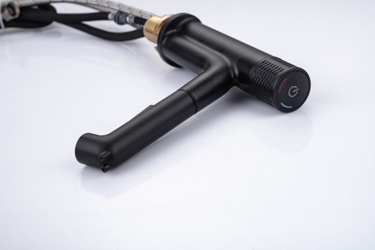 صنبور مياه الحمام