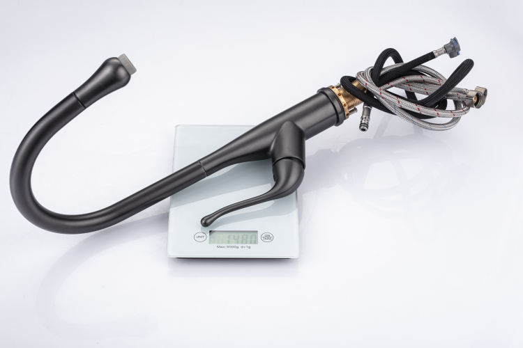 صنبور المياه للمطبخ